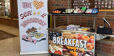 OrganicLife school kitchen team preparing fresh meals
